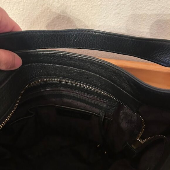 ✨ Like New Michael Kors Black Smooth Leather Hobo Shoulder Bag ✨ - Picture 7 of 7